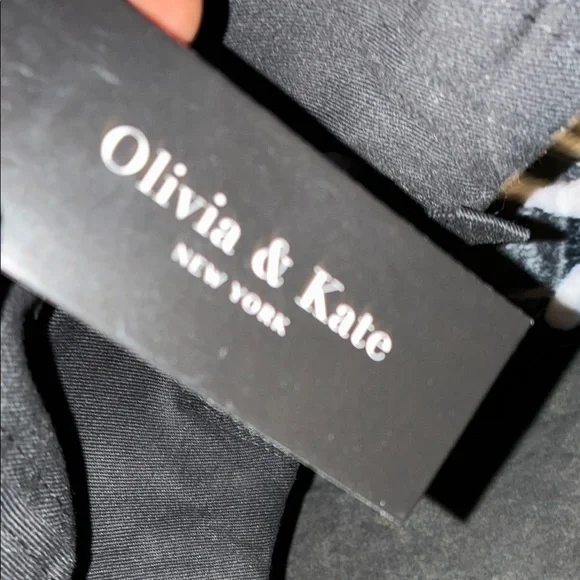 Queen Black and Silver Cap - Picture 3 of 6